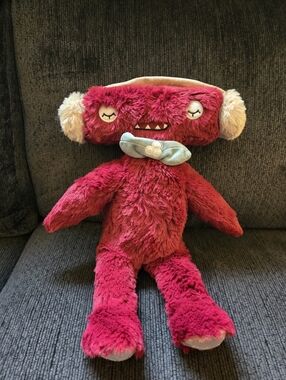 Slumberkins Plush Cranberry Hammerhead Shark Monster Doll with Blue Bow
